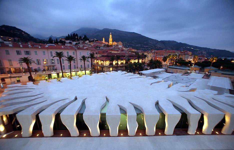 Menton: Superbe Appartement Exterior photo